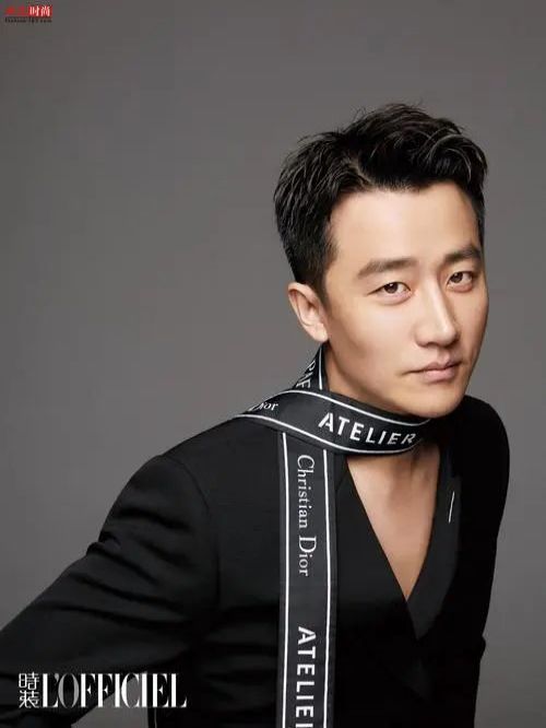 《时装L‘officiel》杂志