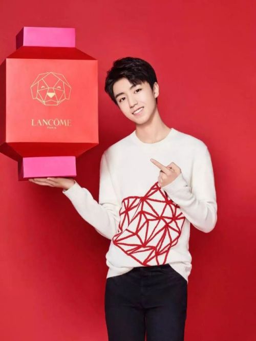 兰蔻彩妆与香水大使