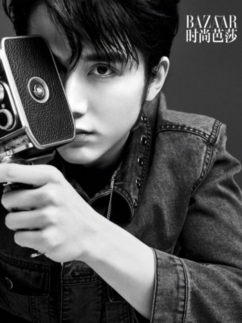 《时尚芭莎》杂志