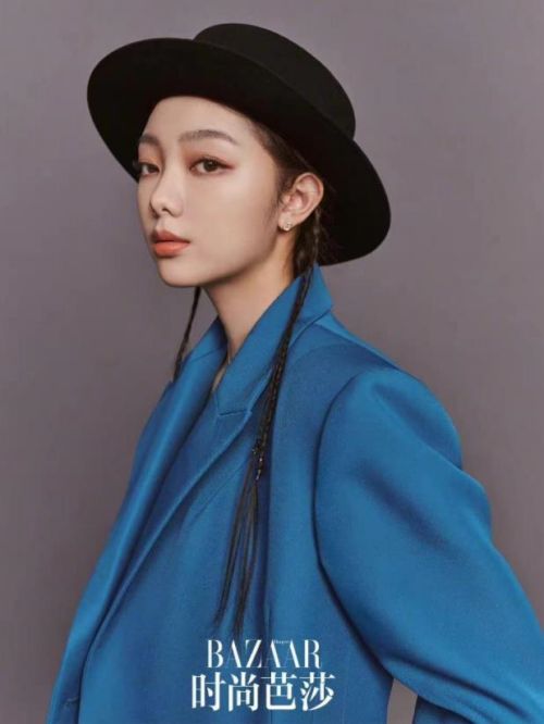 《时尚芭莎》杂志