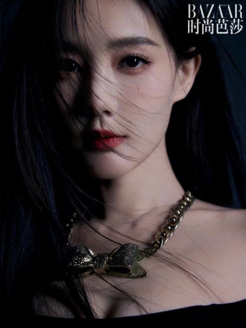 《时尚芭莎》杂志