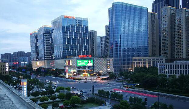 1691399403207709.jpg 成都3.jpg