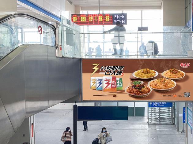 1696991733472969.jpg 160.jpg