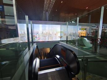 天柱山机场广告.jpg 天柱山机场广告.jpg